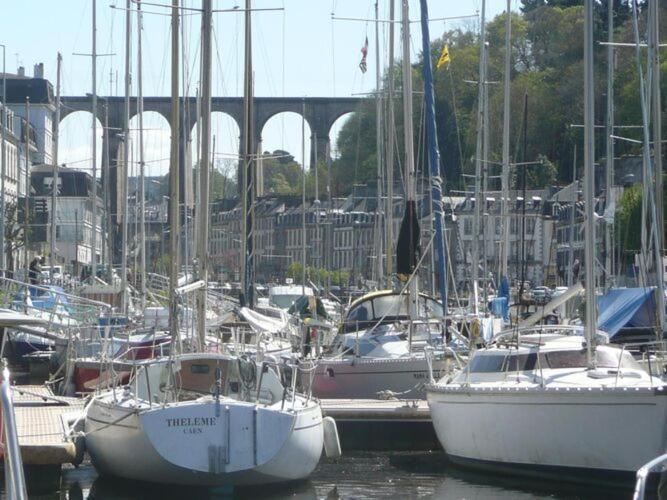 Breton Holiday Home With Sea View, ปลูกาส์นู ภายนอก รูปภาพ