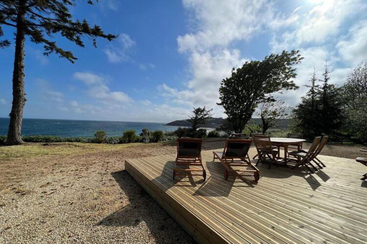 Breton Holiday Home With Sea View, ปลูกาส์นู ภายนอก รูปภาพ